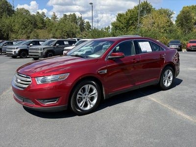 2018 Ford Taurus SEL 4DR Sedan
