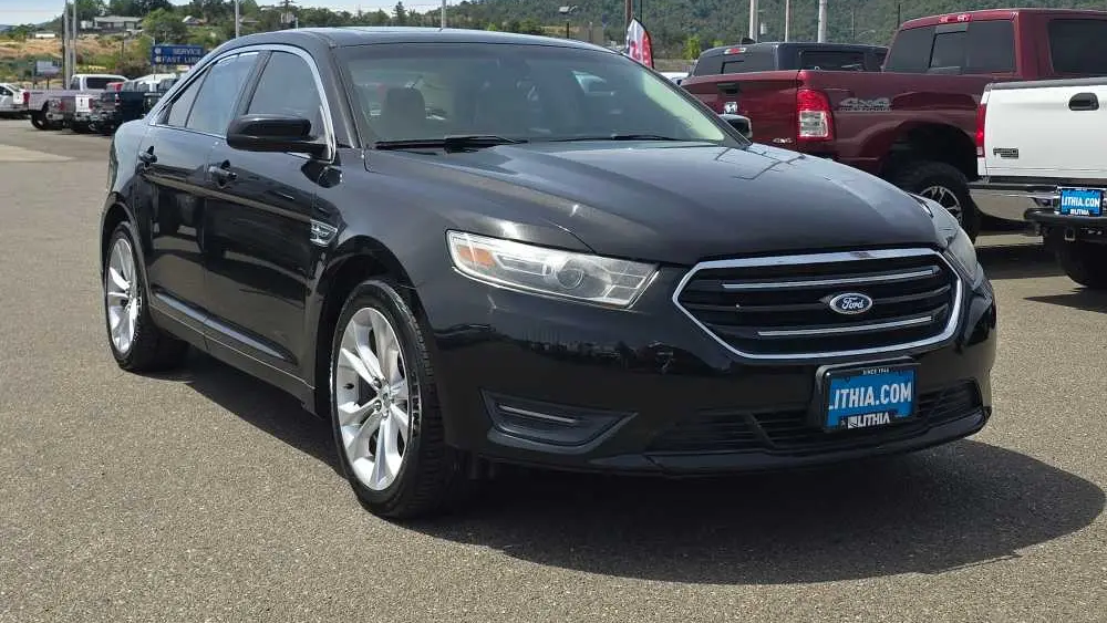 2013 Ford Taurus SEL