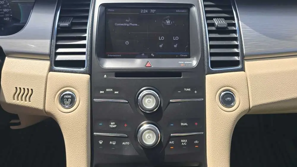 2013 Ford Taurus SEL