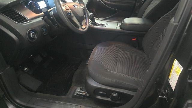 2015 Ford Taurus SEL