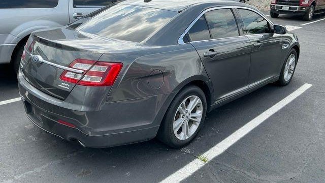 2016 Ford Taurus SEL