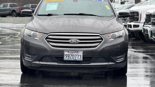 2017 Ford Taurus SEL