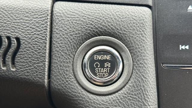2017 Ford Taurus SEL