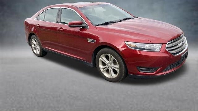2018 Ford Taurus SEL