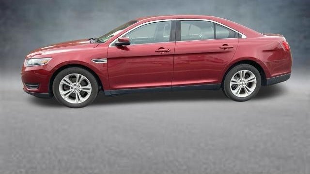 2018 Ford Taurus SEL