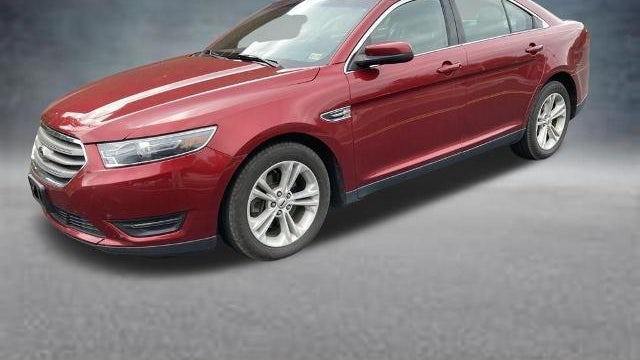 2018 Ford Taurus SEL