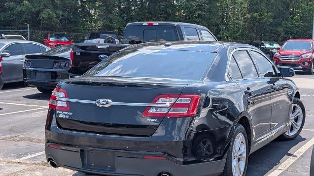 2019 Ford Taurus SEL