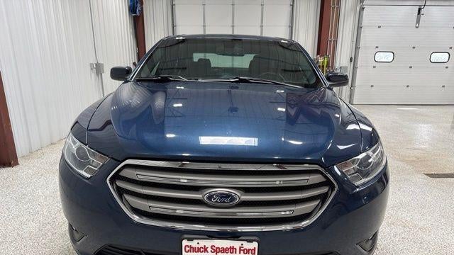 2016 Ford Taurus SEL