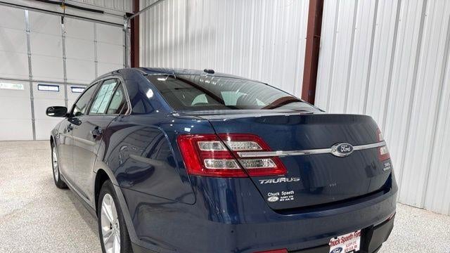 2016 Ford Taurus SEL