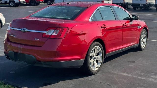 2011 Ford Taurus SEL
