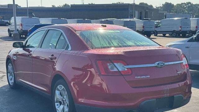 2011 Ford Taurus SEL