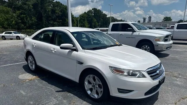 Preowned 2011 Ford Taurus SEL for Sale