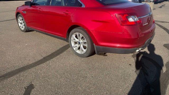 2010 Ford Taurus SEL