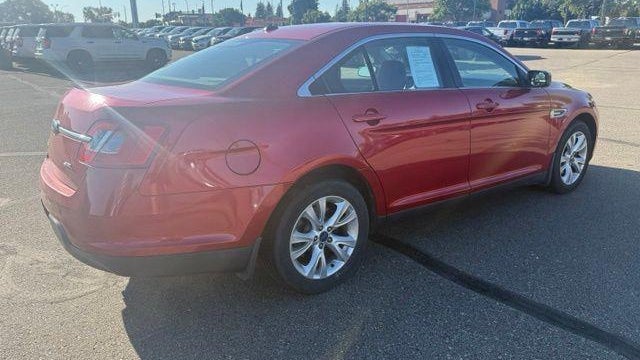 2010 Ford Taurus SEL