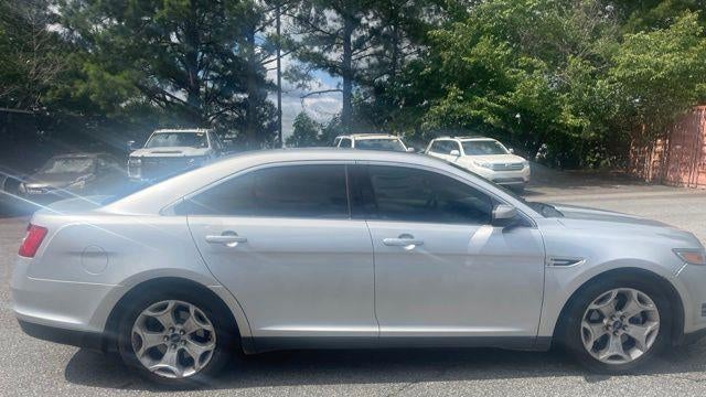 2011 Ford Taurus SEL
