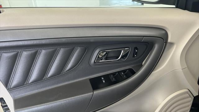 2011 Ford Taurus SEL