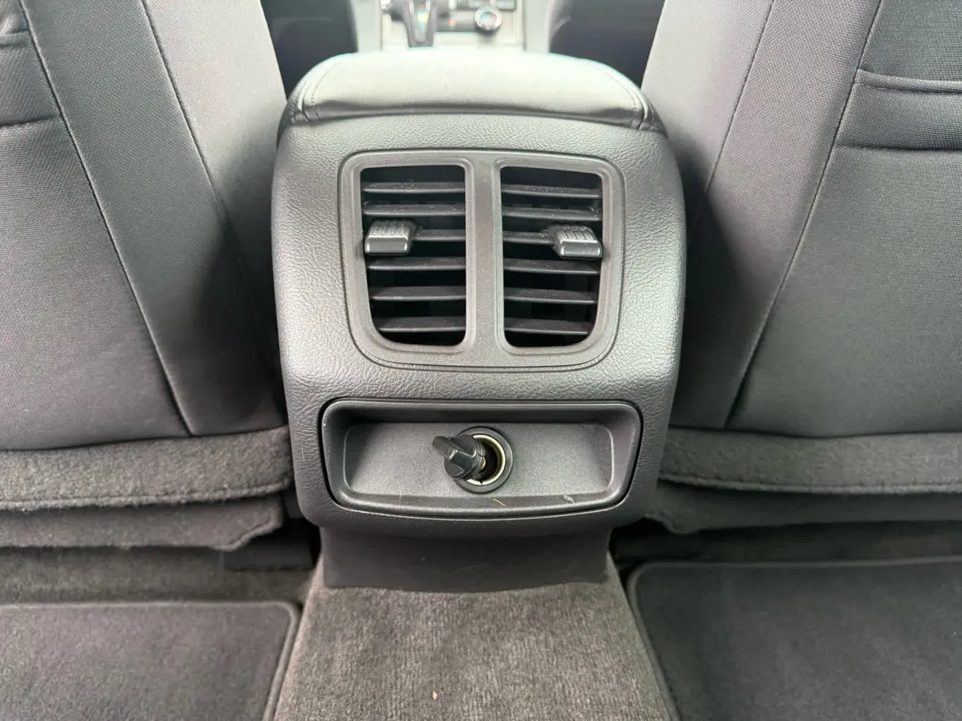 2012 Ford Taurus - $9,900
