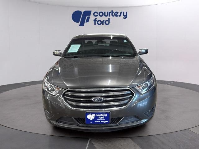 2017 Ford Taurus Limited — photo 1 of 24