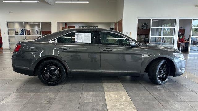 2016 Ford Taurus Limited