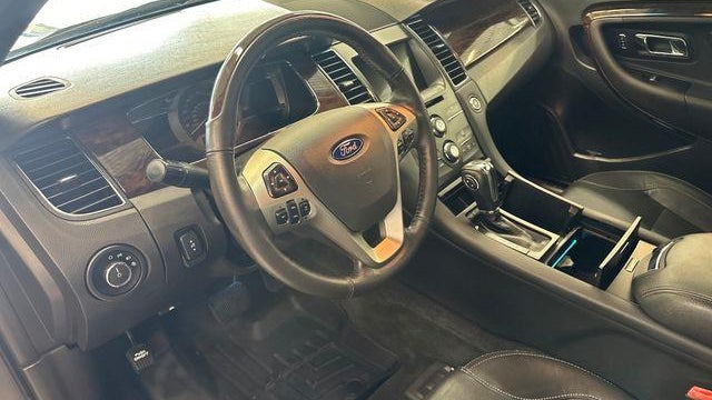 2016 Ford Taurus Limited