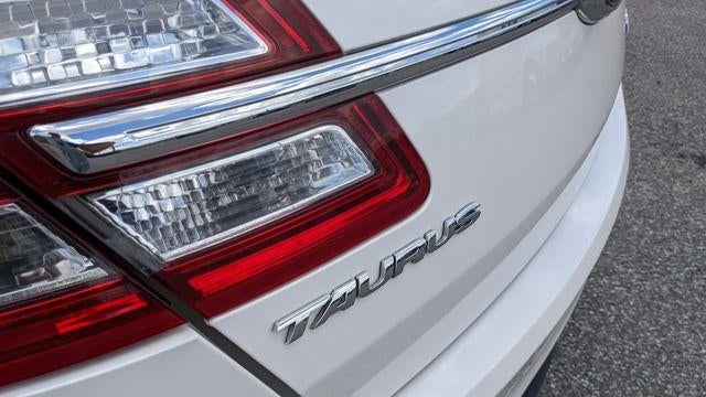 2018 Ford Taurus Limited