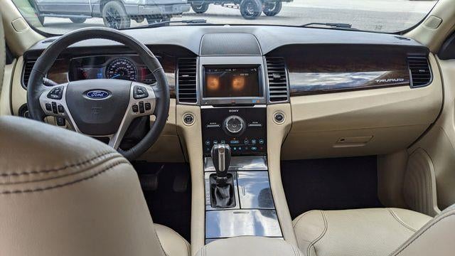 2018 Ford Taurus Limited
