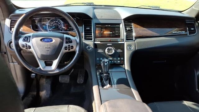 2015 Ford Taurus Limited