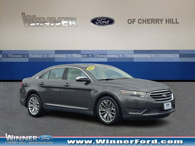 2015 Ford Taurus
