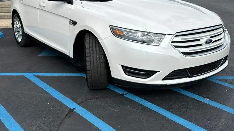 2017 Ford Taurus Limited