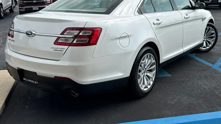 2017 Ford Taurus Limited