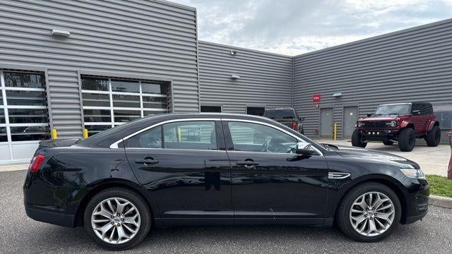 2017 Ford Taurus Limited