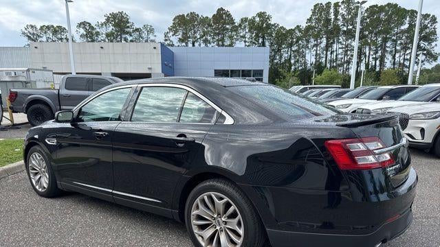 2017 Ford Taurus Limited