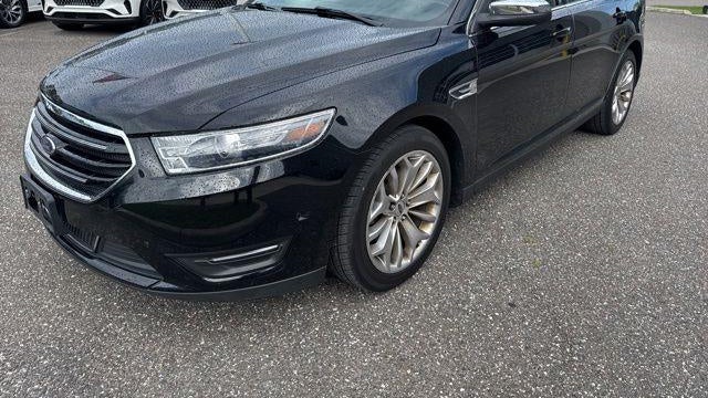 2017 Ford Taurus Limited
