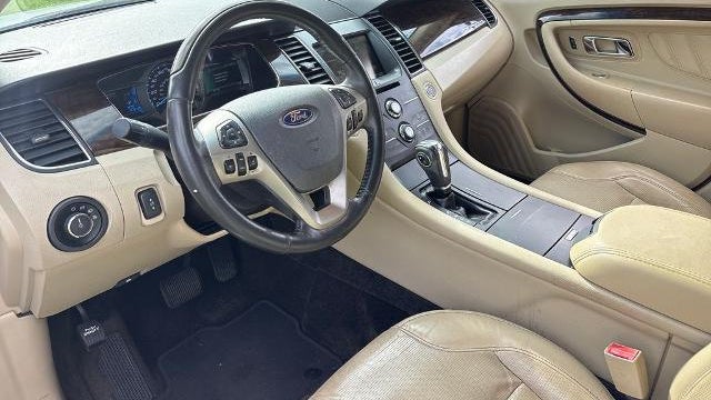 2015 Ford Taurus Limited