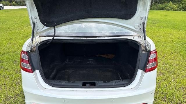 2015 Ford Taurus Limited