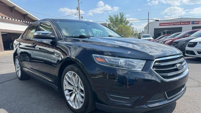 2016 Ford Taurus Limited