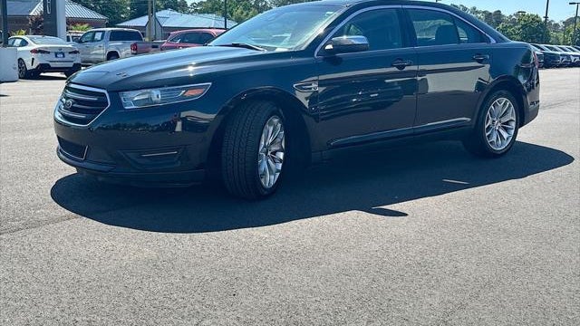 Preowned 2017 Ford Taurus Limited for Sale