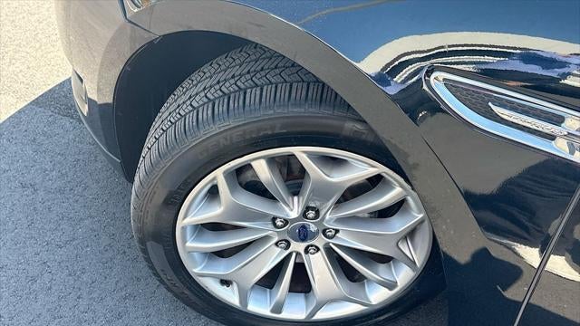 2017 Ford Taurus Limited