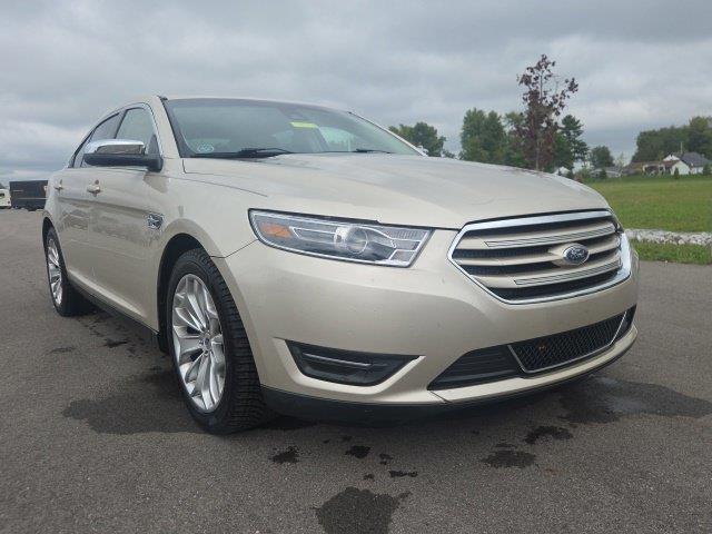 2018 Ford Taurus