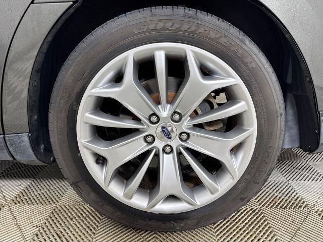 2017 Ford Taurus - $9,600