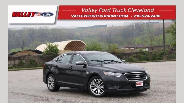 Preowned 2015 Ford Taurus Limited for Sale