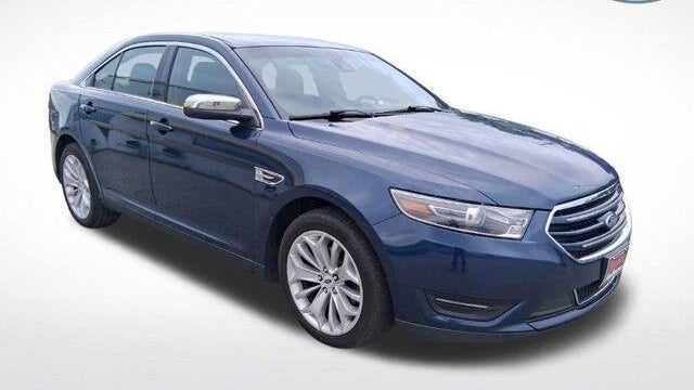 Preowned 2017 Ford Taurus Limited for Sale