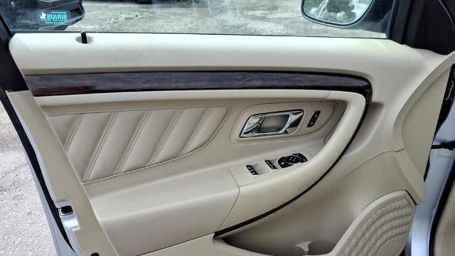 2017 Ford Taurus Limited
