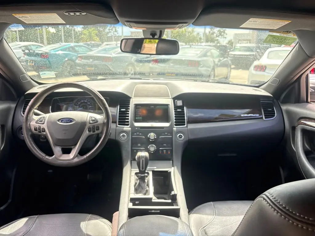 2015 Ford Taurus - $11,001