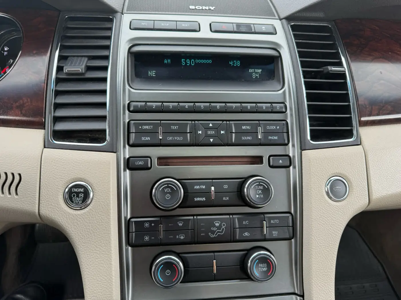 2010 Ford Taurus - $7,500
