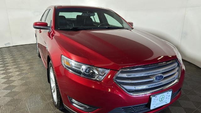 2017 Ford Taurus SEL
