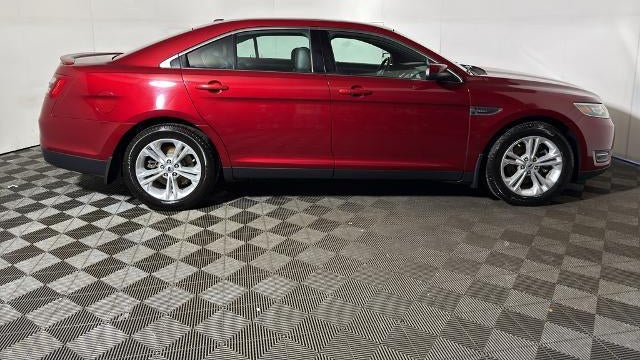 2017 Ford Taurus SEL