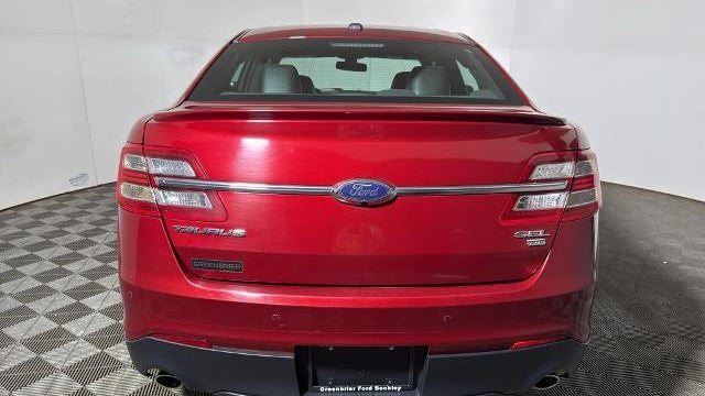 2017 Ford Taurus SEL