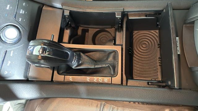 2017 Ford Taurus SEL