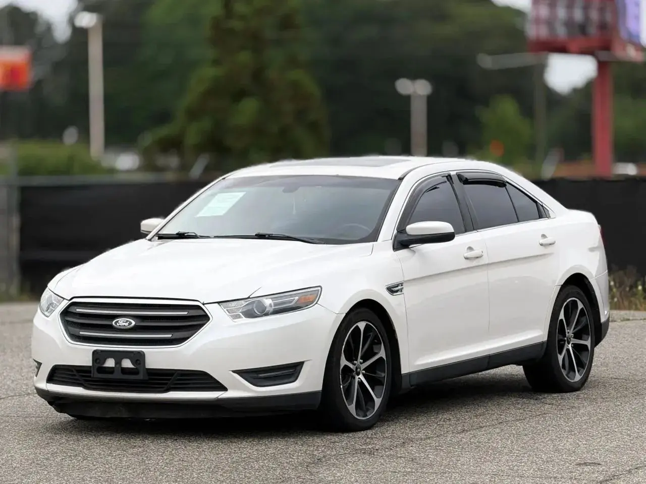 2014 Ford Taurus - $5,450